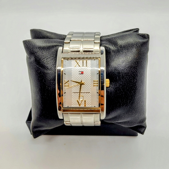 Tommy Hilfiger Kirkwood 1710179 Stainless Steel Silver and Gold Bracelet Watch - Picture 2 of 6